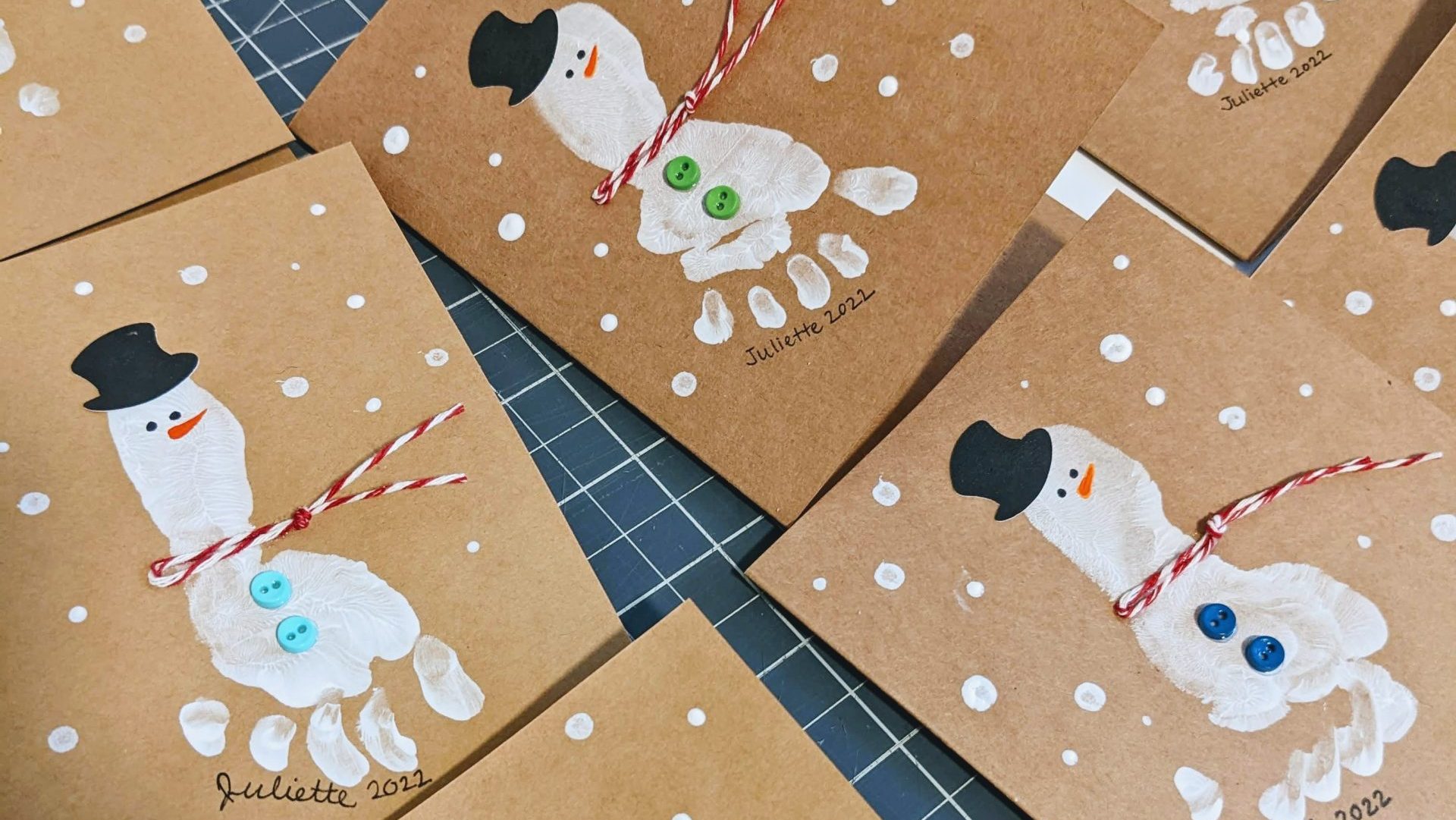 Snowman Footprint Cards PXL_20221121_203609320